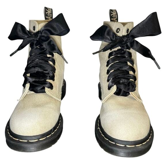 Dr. Martens 1460 Canvas 8 Eye Boots Ribbon Laces Beige Size 7 - Picture 3 of 10